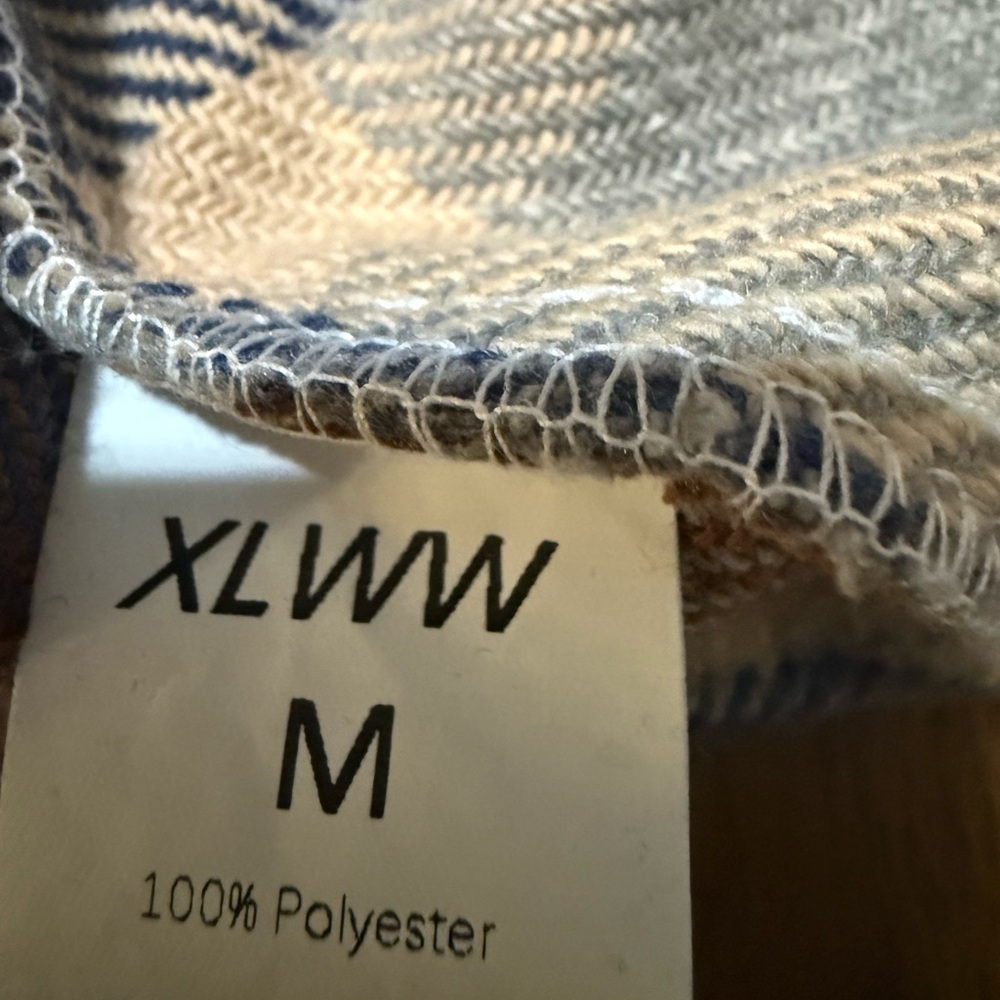 Plaid Women's Jacket - Picture 6 of 6